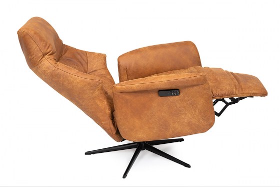 Hjort_Knudsen_Relaxfauteuil_8116_Geheel_Achterover