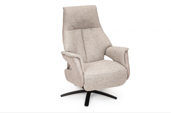 Hjort_Knudsen_Relaxfauteuil_8125_Schuin