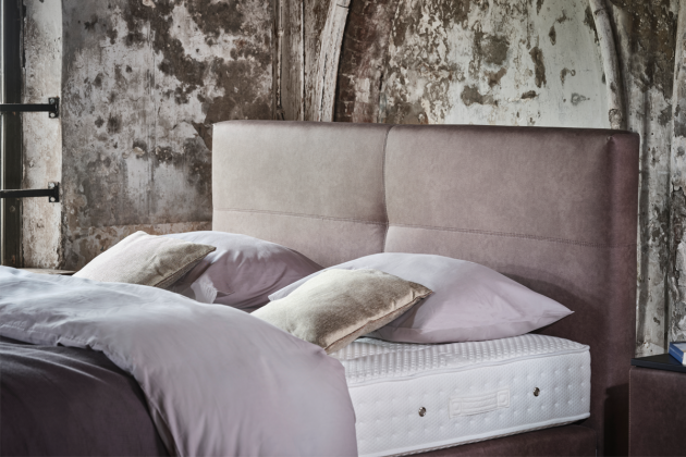 Pullman_Boxspring_Ottowa_Hoofdbord