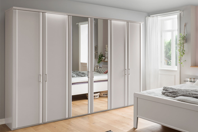 Wiemann_Linnenkast_Bern_Wit_met_6_Draaideuren