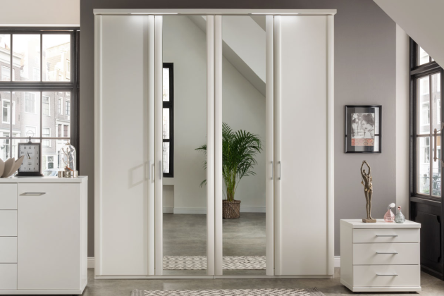 Wiemann_Linnenkast_ern_Wit_met_4_Draaideuren