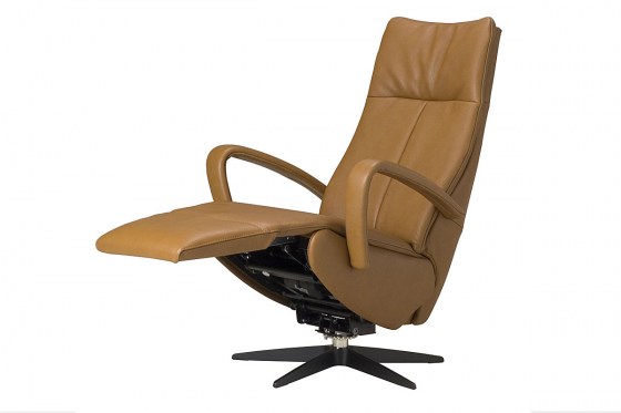 de-toekomst-relaxfauteuil-twice199-voetklep-uit