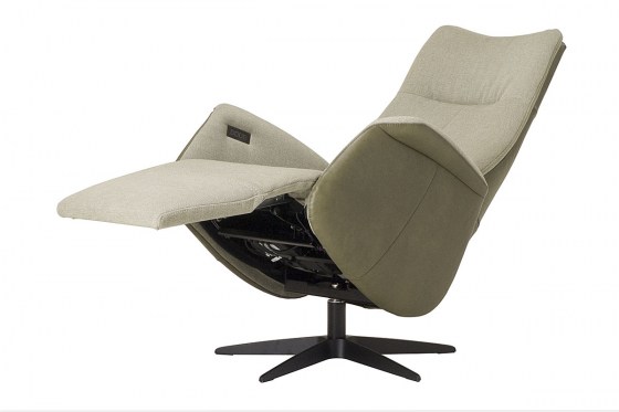 de-toekomst-relaxfauteuil-twice226-geheel-achterover