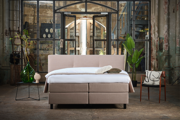 Pullman_Boxspring_London_Sfeer.png